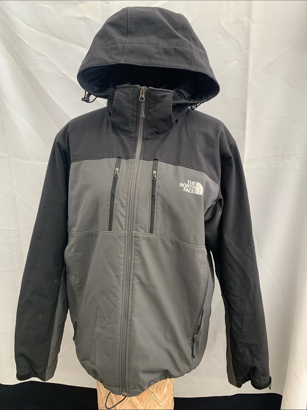 The North Face Men’s Two-Tone Hooded Raincoat - Black & Gray